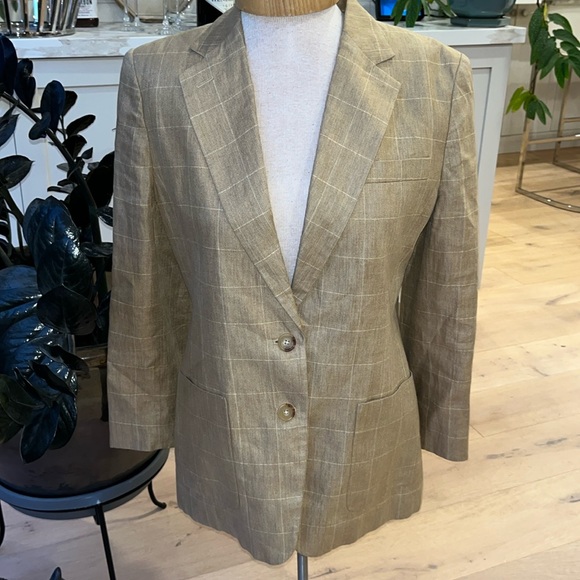Lauren Ralph Lauren Jackets & Blazers - EUC Lauren Ralph Lauren 100% linen oversize style vintage lined blazer